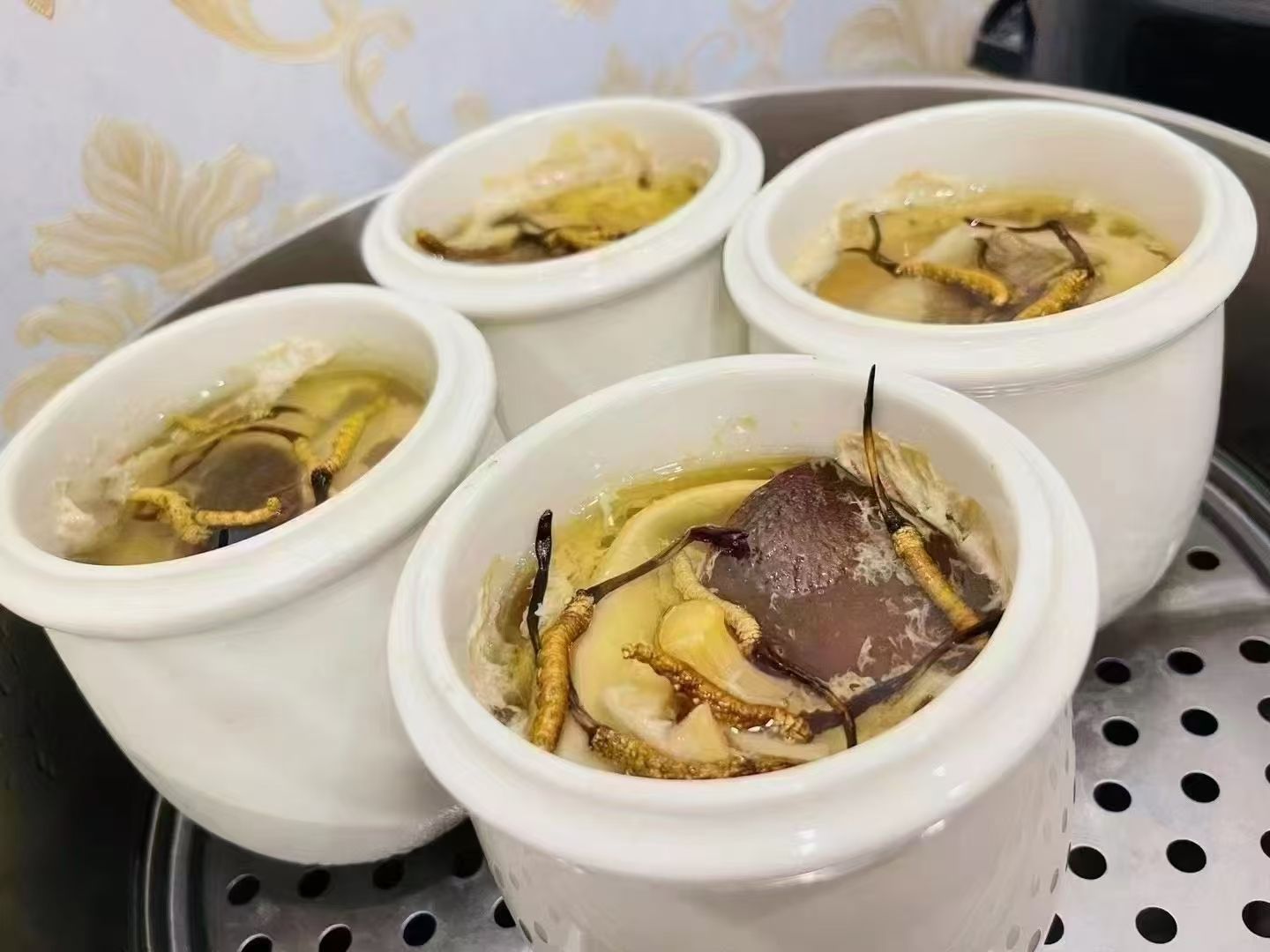 冬蟲夏草燉什么最好？5種黃金搭配讓滋補(bǔ)效果翻倍