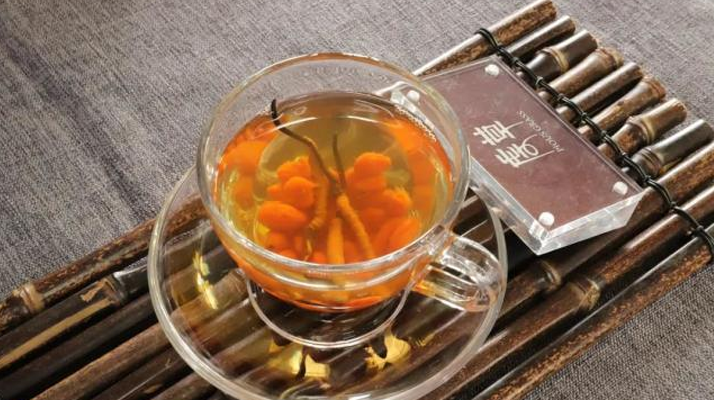 冬蟲(chóng)夏草泡水時(shí)間全解析：泡多久才最有效？