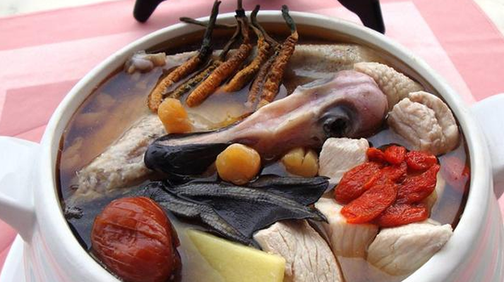 吃鮮冬蟲(chóng)夏草會(huì)過(guò)敏嗎？